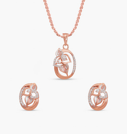 The Golden Fern Pendant Set